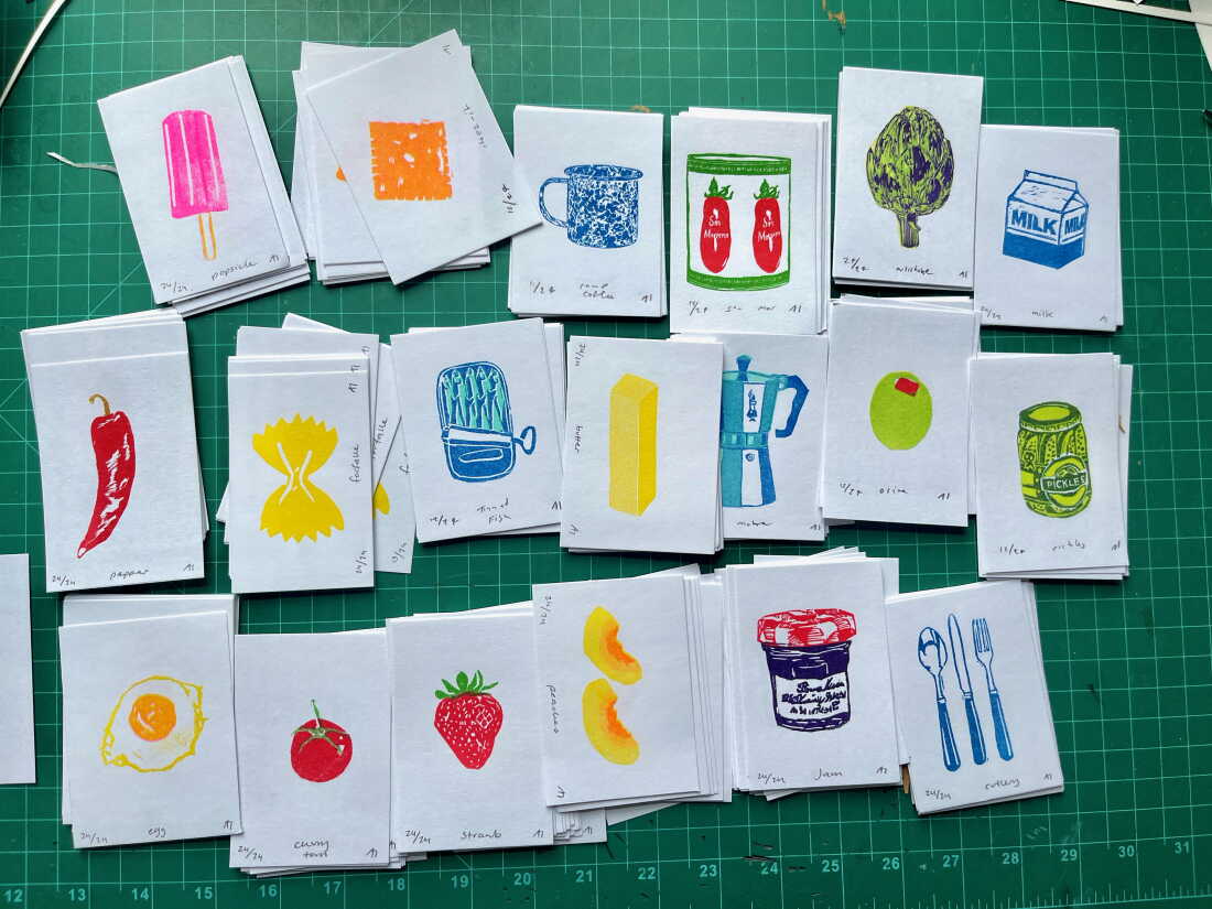 Postscript Inciardi Vending machines dispense mini art prints by artist Ana Iciardi : NPR