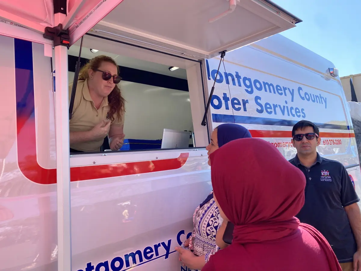 In an election race this close, Asian American voters have become a ...