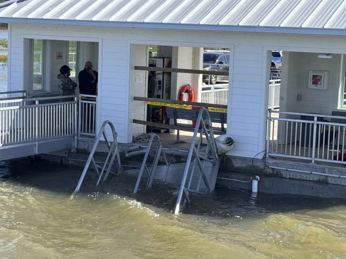 A portion of the gangway which collapsed Saturday afternoon remains visible on Sapelo Island in McIntosh county, Ga., Sunday, Oct. 20, 2024.