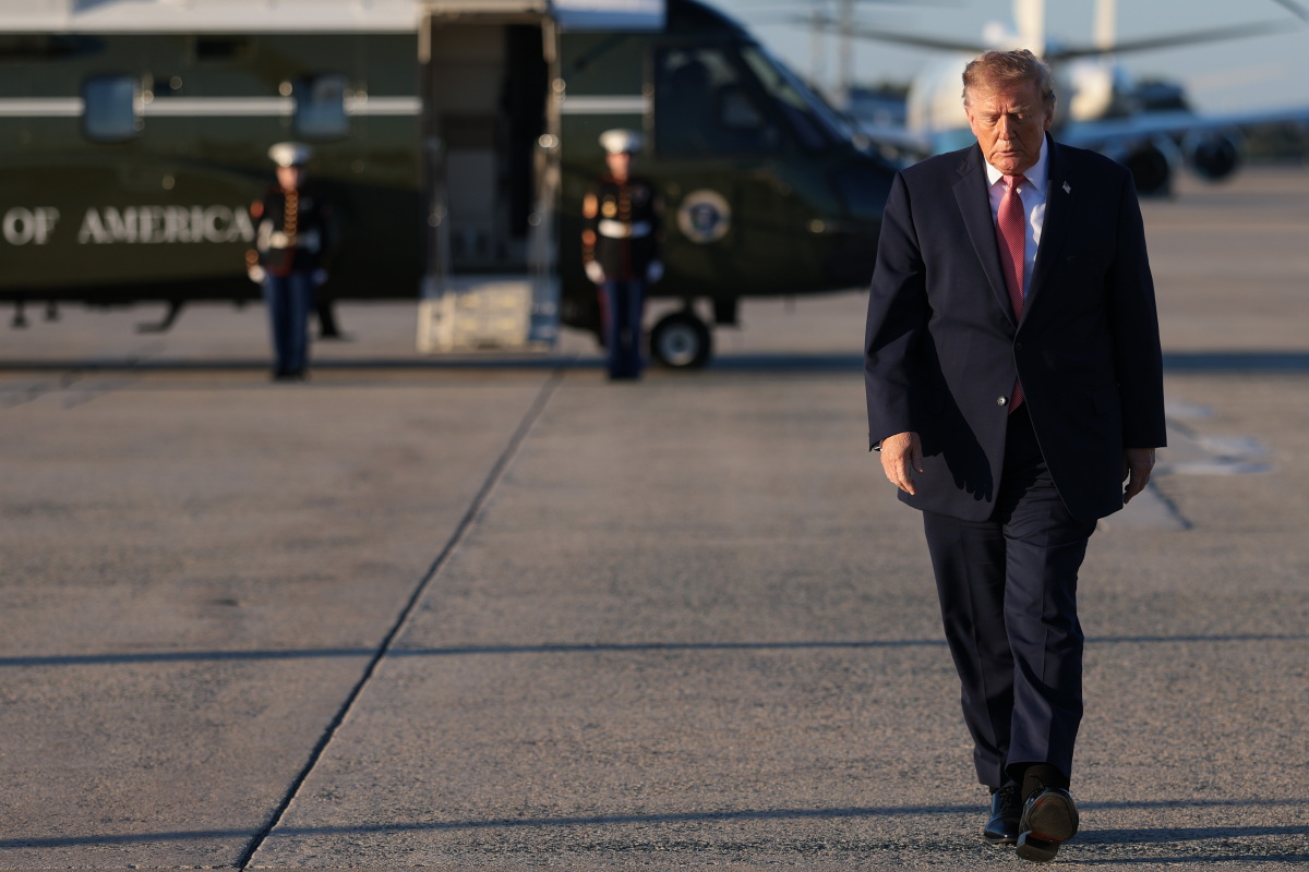 Top 2 Democrats on Intel say they're preparing for Trump to claim foreign meddling