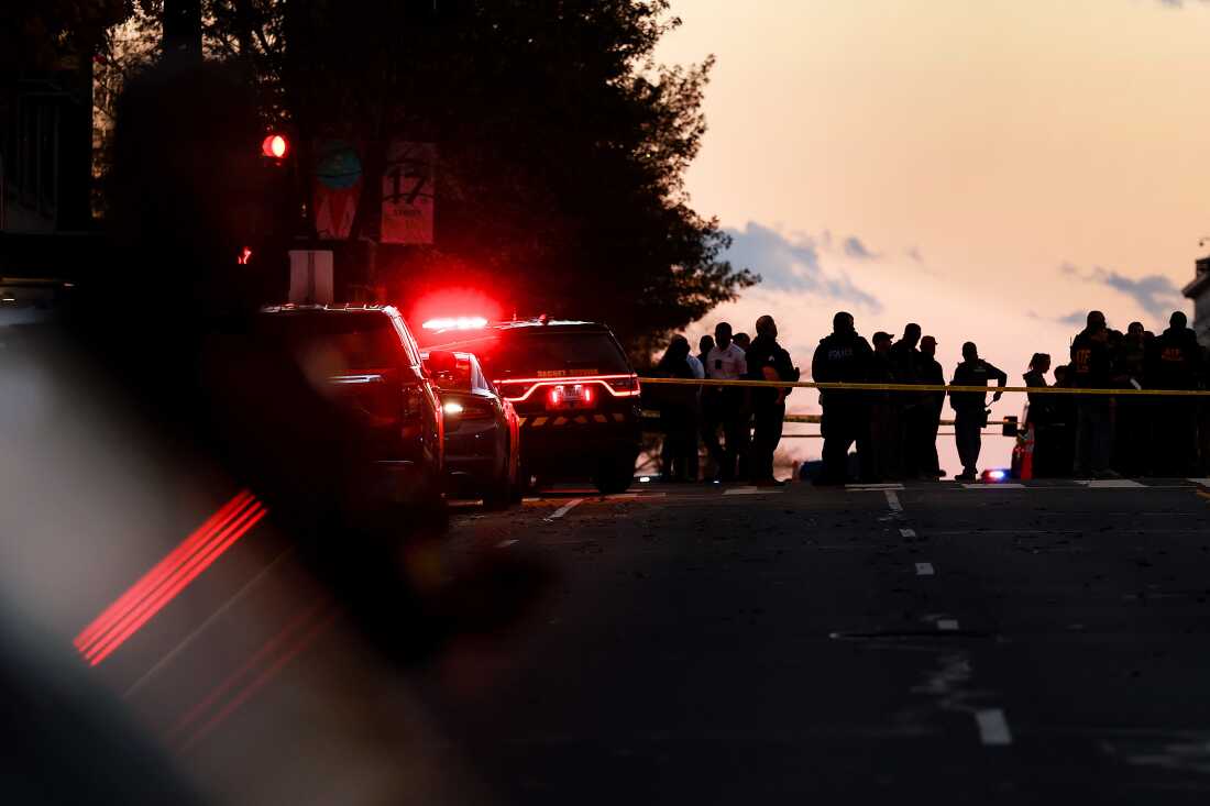 Members of law enforcement, including the U.S. Secret Service and the Washington Metropolitan Police Department, respond after two members of the West Virginia National Guard were shot near the White House on November 26, 2025 in Washington, DC.