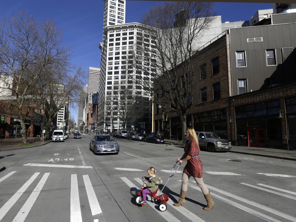It's becoming safer to cross the street. Pedestrian deaths fell by 5.4% in 2023, marking the first decline since the start of the COVID-19 pandemic. (AP)