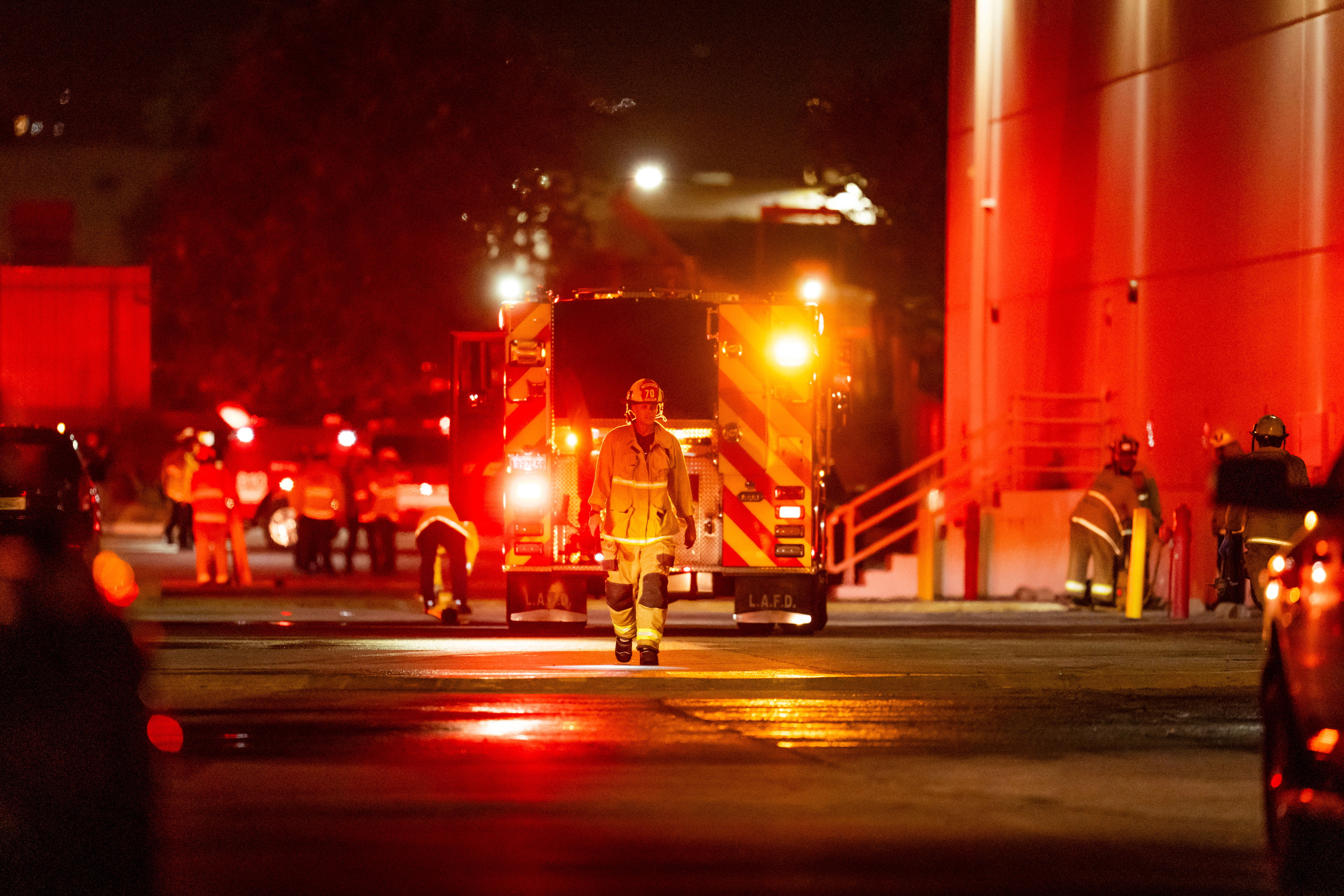 Helicopter crashes and kills at least 3 people near a bus crash in Los Angeles