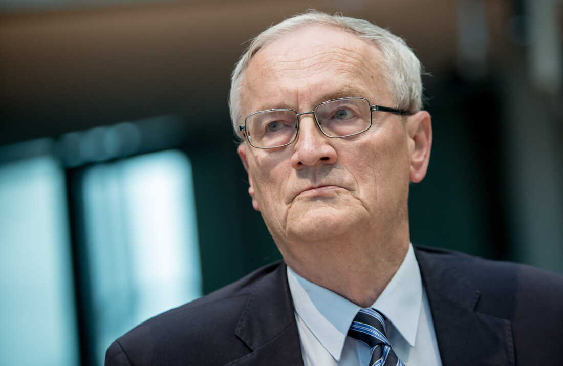 August Hanning, the former president of the Federal Intelligence Service (BND), appears as a witness before the NSA investigative committee at the German parliament Bundestag in Berlin on Oct. 1, 2015.