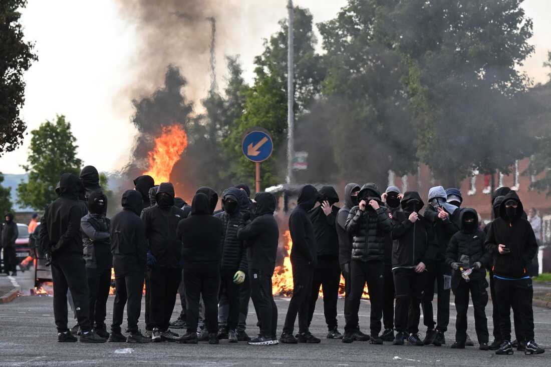 Could neo-Nazi youth, or 'active clubs,' have played a role in Belfast riots? Could neo-Nazi youth, or 'active clubs,' have played a role in Belfast riots?