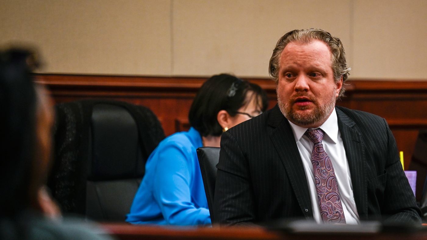 James Craig on trial for allegedly poisoning wife’s protein shakes : NPR
