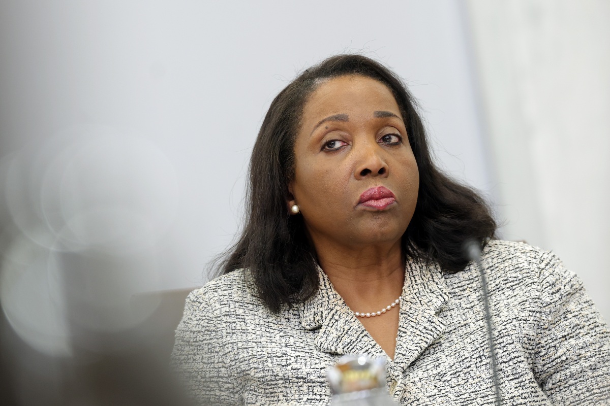 Trump renews push to fire Fed Governor Lisa Cook
