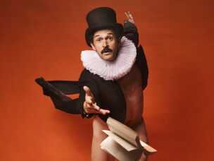 Damien Warren-Smith knows how to get the audience out of their seats as the star of Garry Starr: Classic Penguins.
