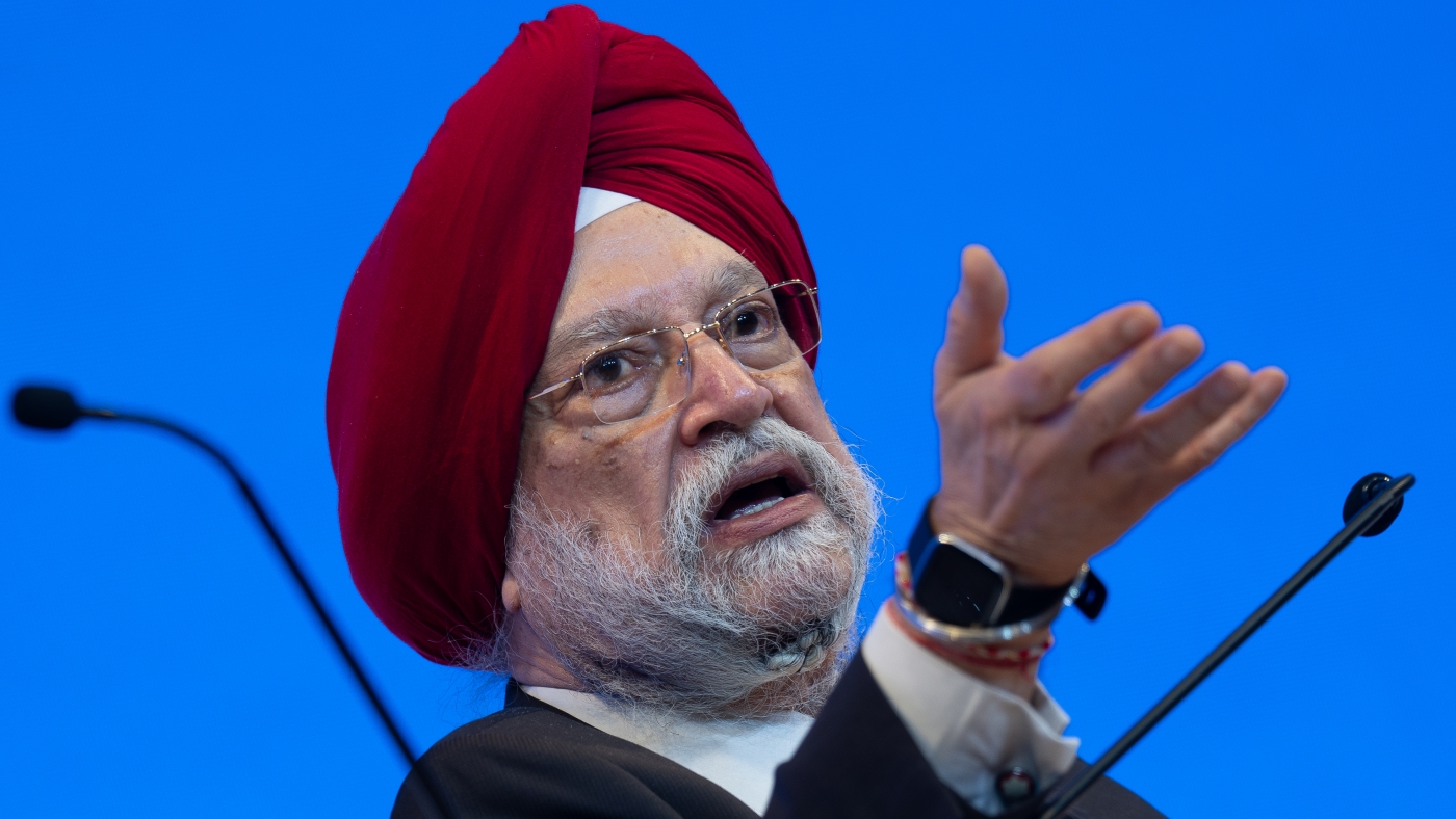 What Trump's threat to tariff Russia's trade partners means for India