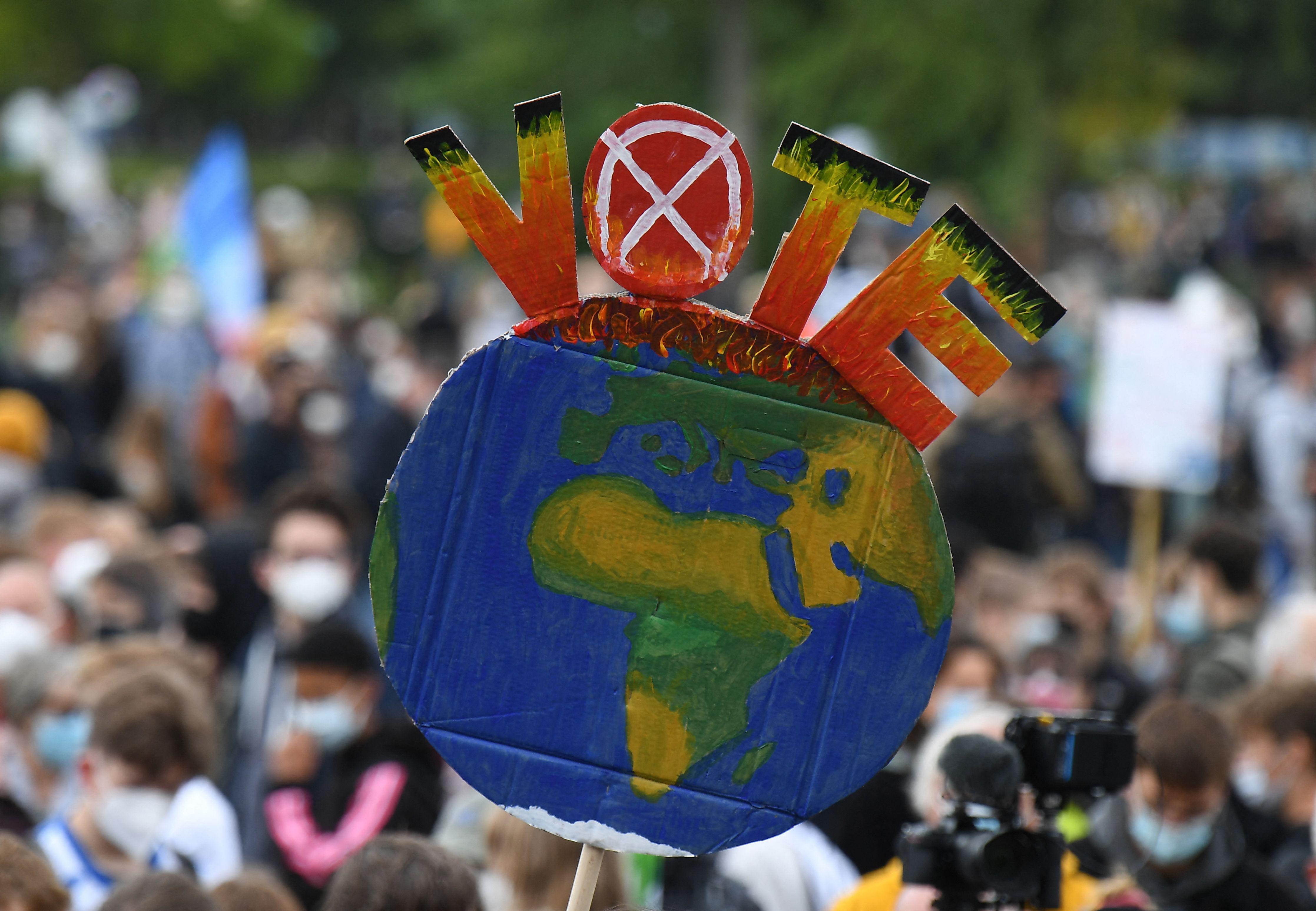 GERMANY-ENVIRONMENT-CLIMATE-POLITICS-ELECTION-DEMO