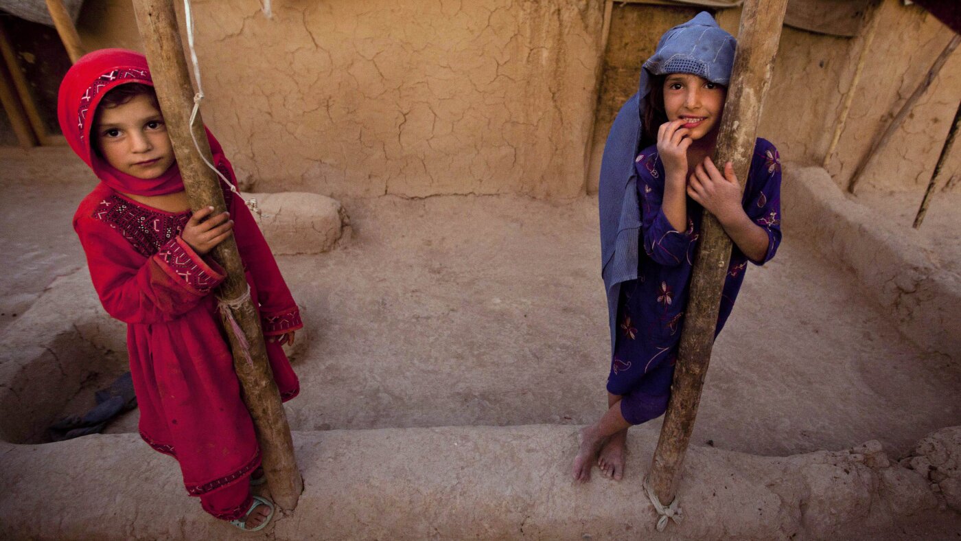 ONU profundamente preocupada por la ley de los talibanes afganos que contiene disposiciones sobre el matrimonio infantil: NPR