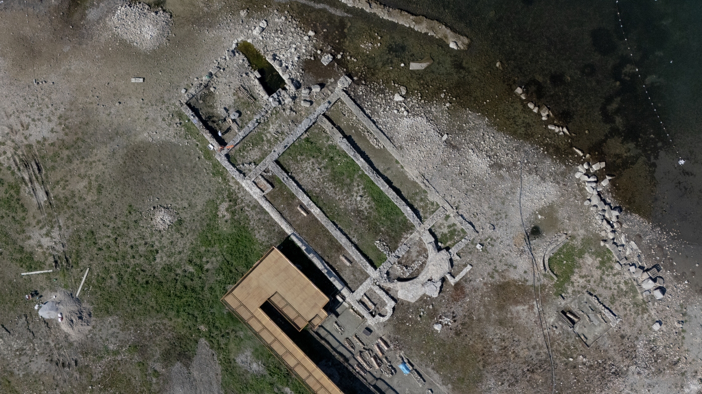 Pope Leo prays for unity at historic Nicaea site