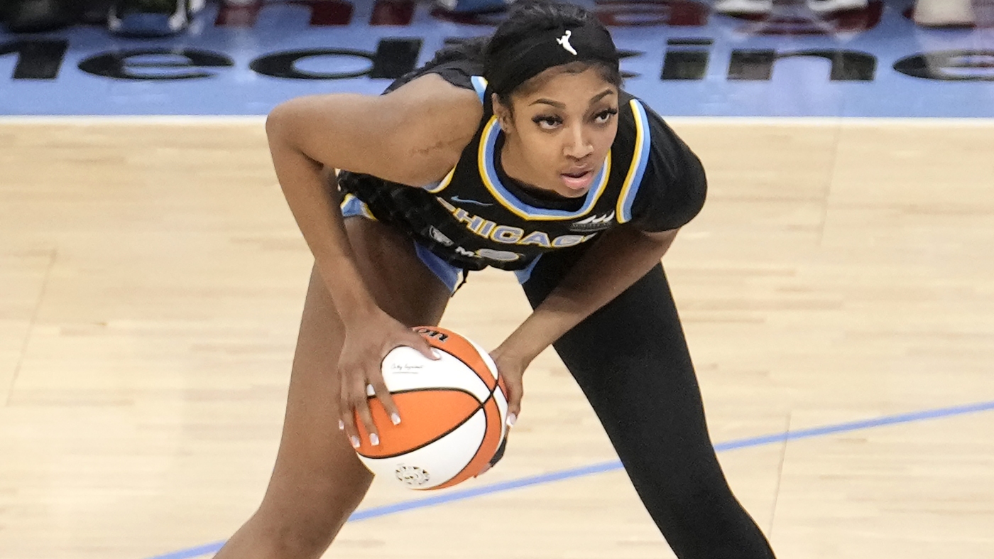 エンジェル・リースがWNBA新人ダブルダブル記録を樹立 : –