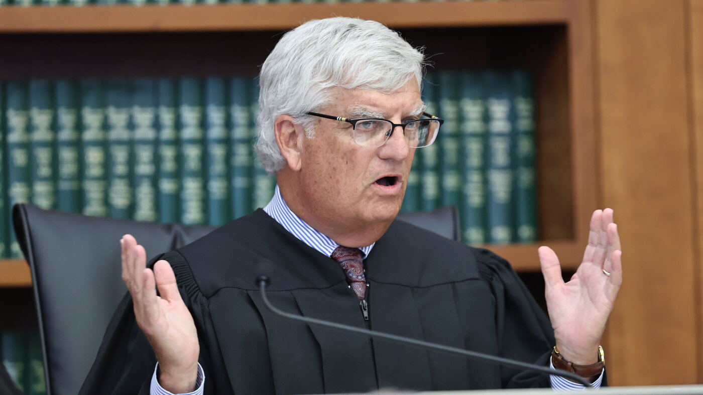 With jury deadlocked, judge declares a mistrial in Lindsay Clancy's murder case