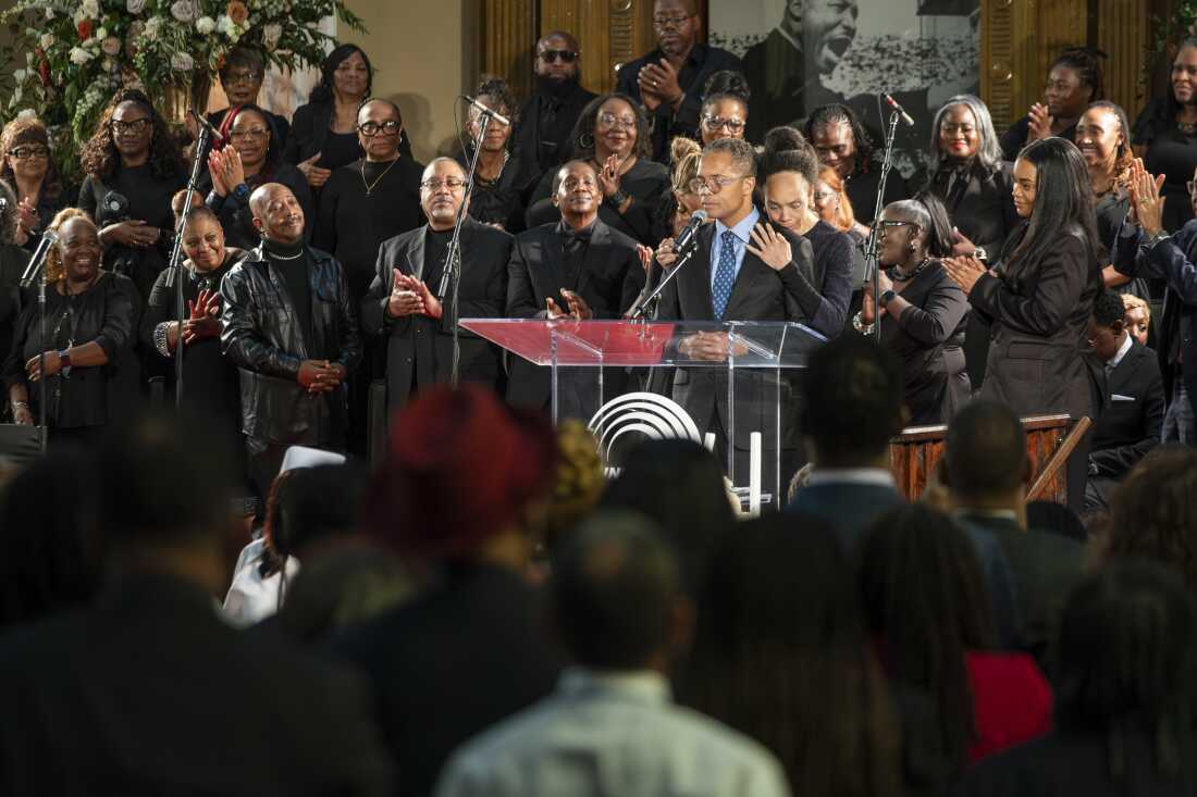 Jesse Jackson Jr. addresses supporters during the homegoing service for his father, the Rev. Jesse Jackson, at the Rainbow PUSH Coalition headquarters in Chicago on Saturday.
