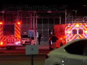 Emergency vehicles arrive at Riverbend Maximum Security Institution after the execution of Christa Pike was halted Wednesday, Sept. 30, 2026, in Nashville, Tenn.