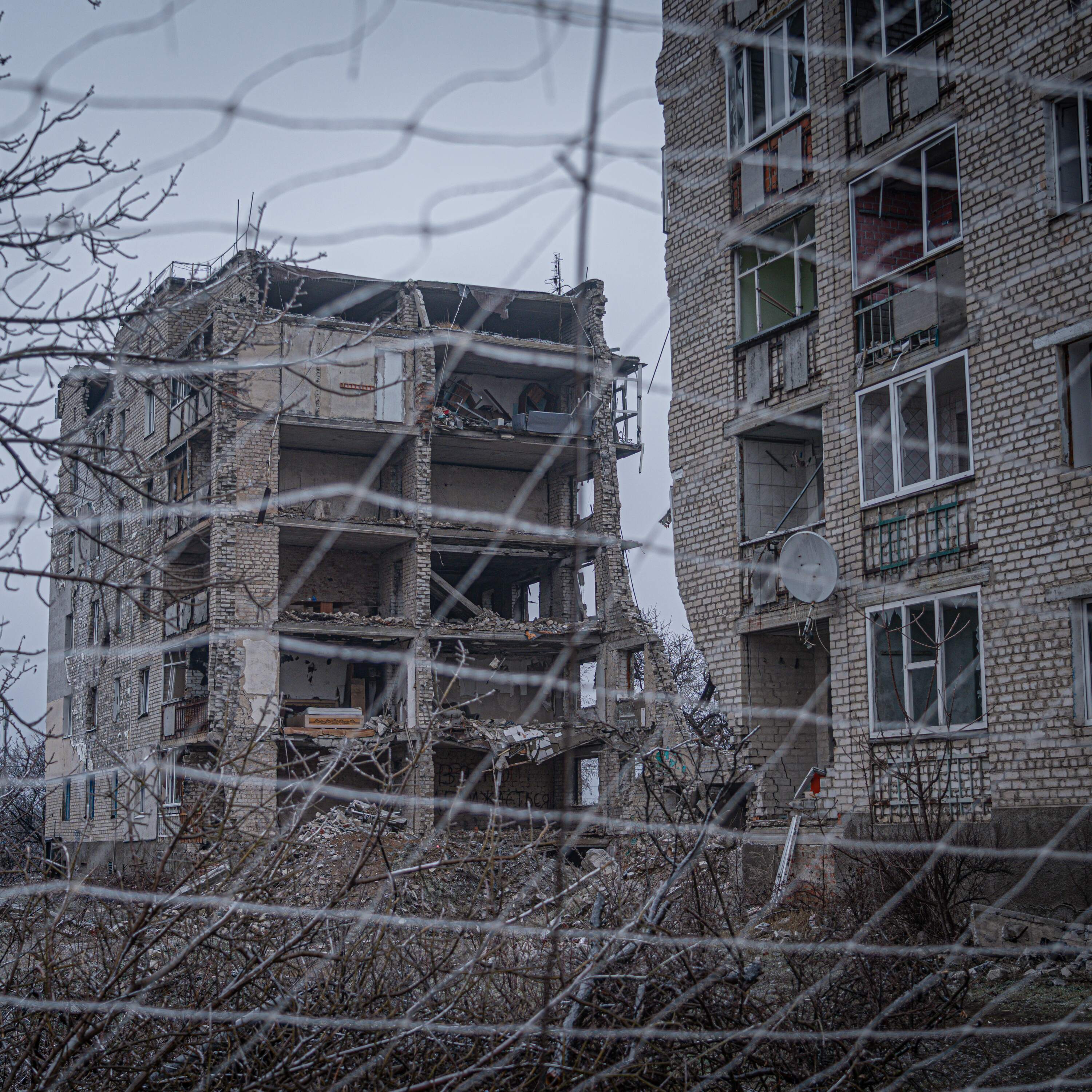 The Ukrainian town enmeshed in netting to evade deadly Russian drones