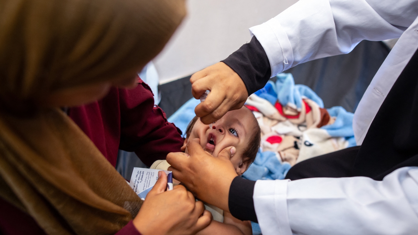 Success of Polio Vaccination in Gaza Relies on Ceasefire, U.N. Says Success of Polio Vaccination in Gaza Relies on Ceasefire, U.N. Says