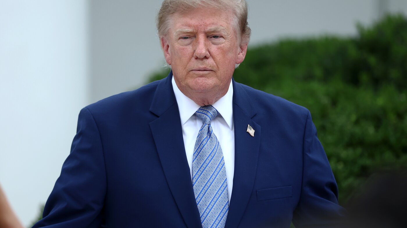Trump declares economic warfare on Iran. And, SCOTUS to rule on White House ballroom