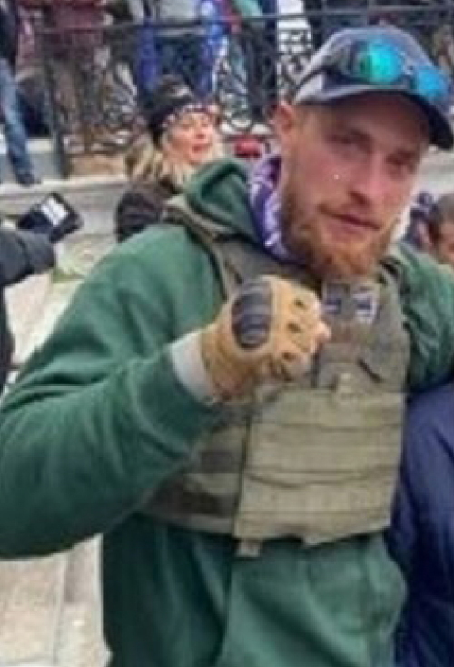 Glen Simon is seen wearing a plated vest to the U.S. Capitol on Jan. 6.