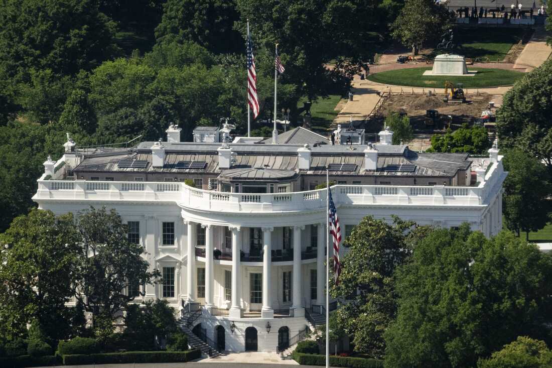 Trump assina ordem de segurança de IA buscando revisão voluntária de novos modelos