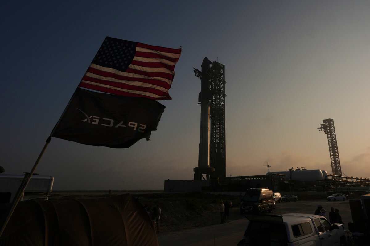 Starship lifts off from Boca ⁤Chica,Texas,in a test flight aiming for orbital success.