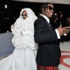 Rihanna dan A $ AP Rocky di 2023 Met Gala. Rapper adalah salah satu ketua bersama gala tahun ini.