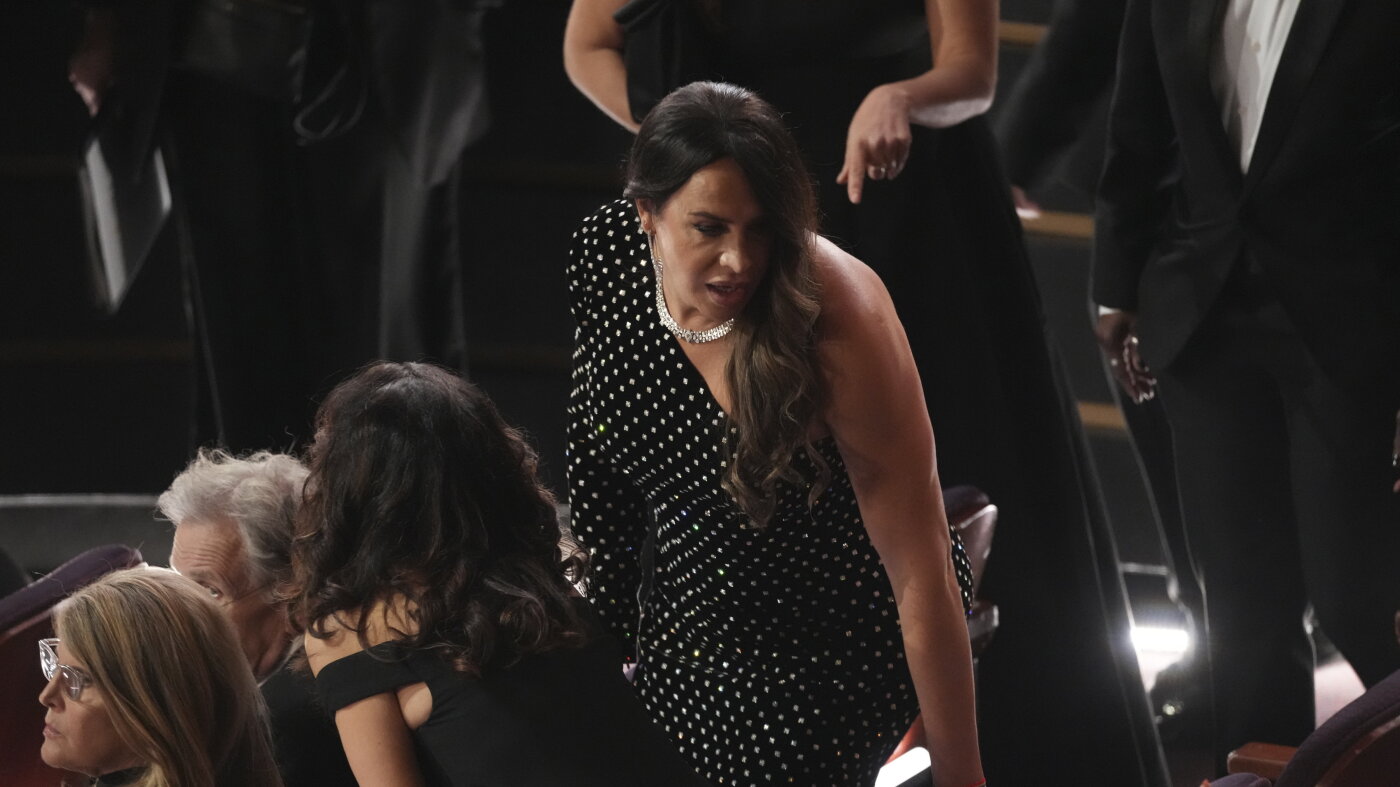 Oscars 2025: 'Emilia Pérez' star Karla Sofía Gascón appears despite ...