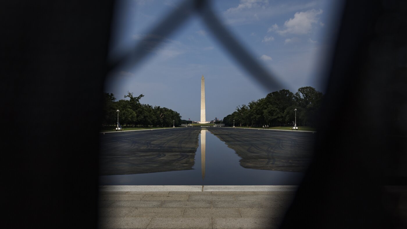 People are watching the Reflecting Pool like reality TV. What does that say about us?