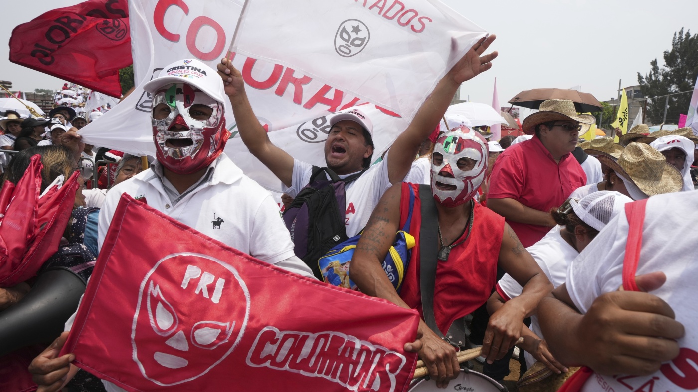 Mexico’s elections clouded by violence again on last day of campaigning : NPR