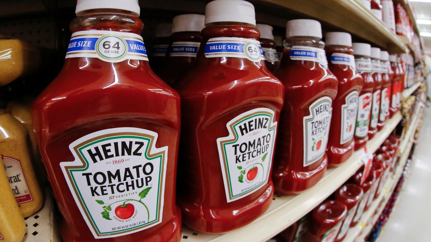 Kraft Heinz is splitting up, separating hot dogs from ketchup : NPR