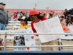 Fans from Delaware drove 1,700 miles to see Mo'ne Davis play in the WPBL's inaugural game in Springfield, Ill., on Saturday, Aug. 1.