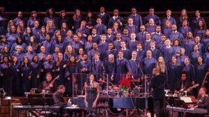 Natalie Cole and music producer Nolan Williams Jr. with the Let Freedom Ring choir at the Kennedy Center in January 2015.