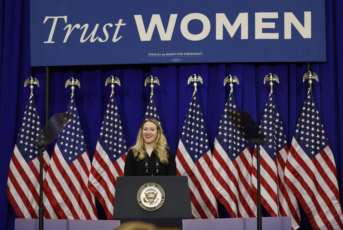 Kate Cox introduces U.S. Vice President Kamala Harris, at an event on reproductive rights on June 24, 2024 in College Park, Maryland.