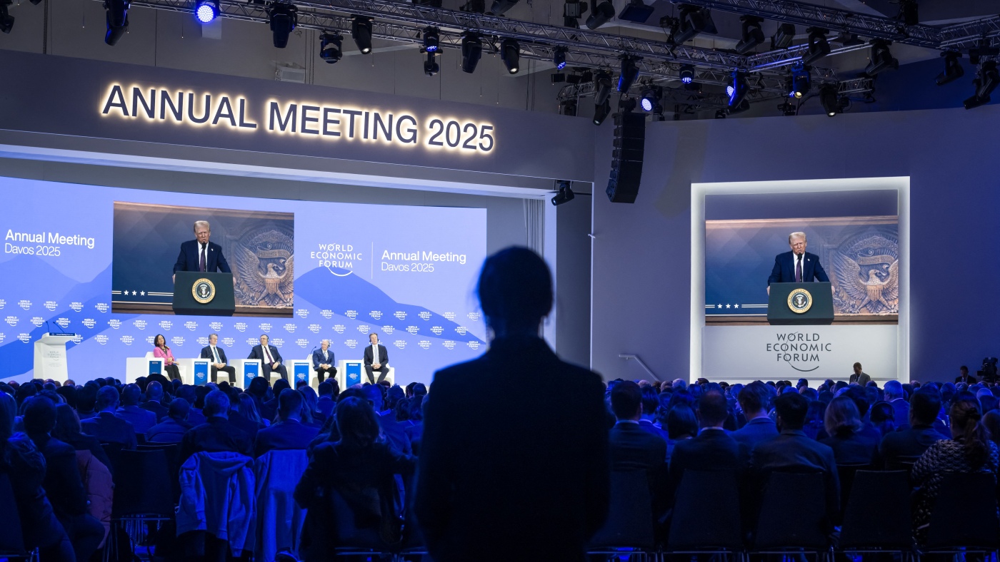 A White House order claims to end 'censorship.' What does that mean? A White House order claims to end 'censorship.' What does that mean?