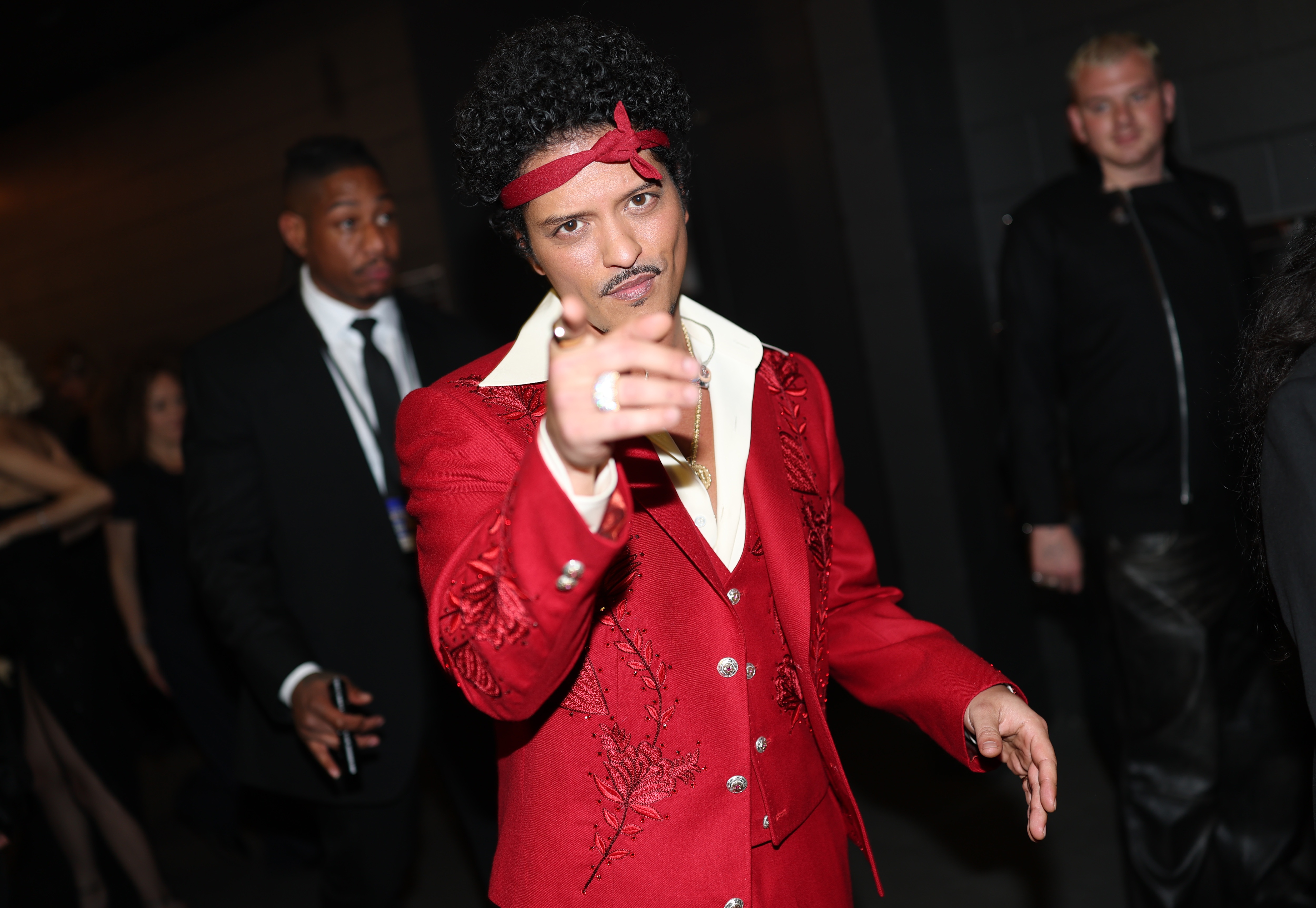 Bruno Mars adds yet another milestone to his career with 'The Romantic' Bruno Mars adds yet another milestone to his career with 'The Romantic'
