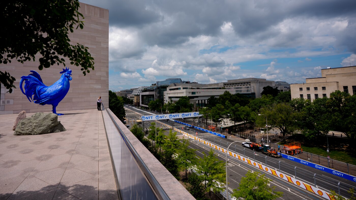D.C.'s IndyCar race will zoom past museums. Some worry it could harm the art inside