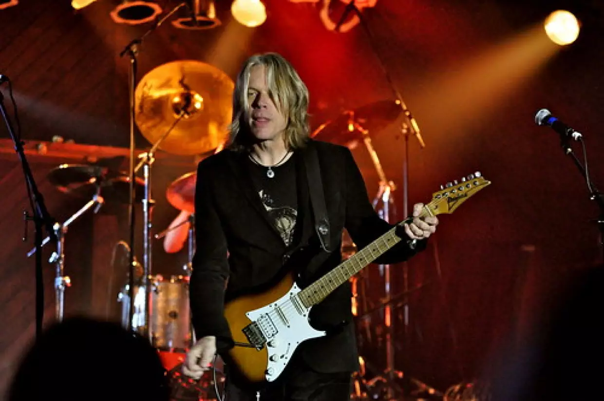 KVC-Arts 5/4/25 - Andy Timmons - A New Release & One For Peter Frampton