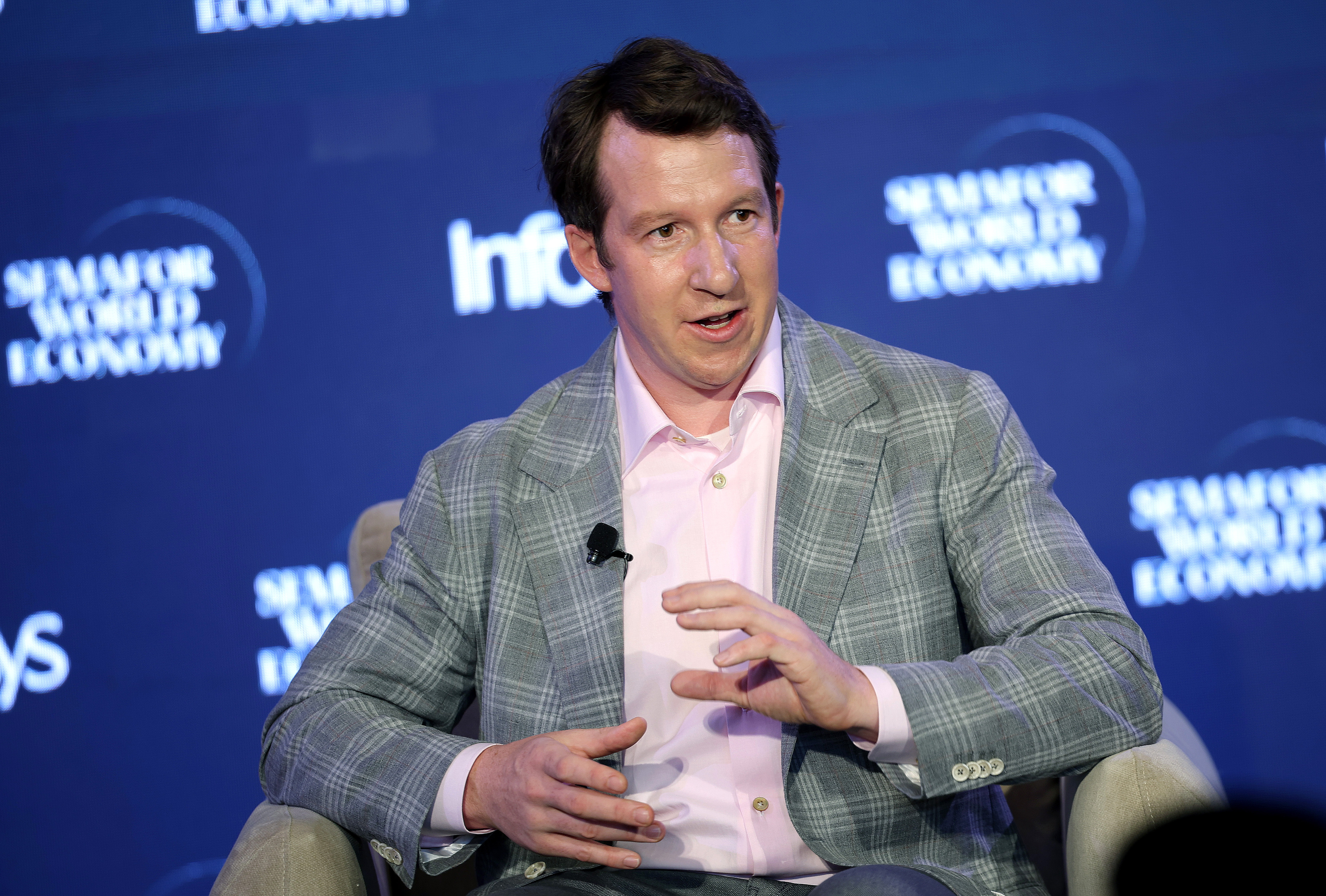 Anthropic co-founder says slowing AI is a 'collective action problem'