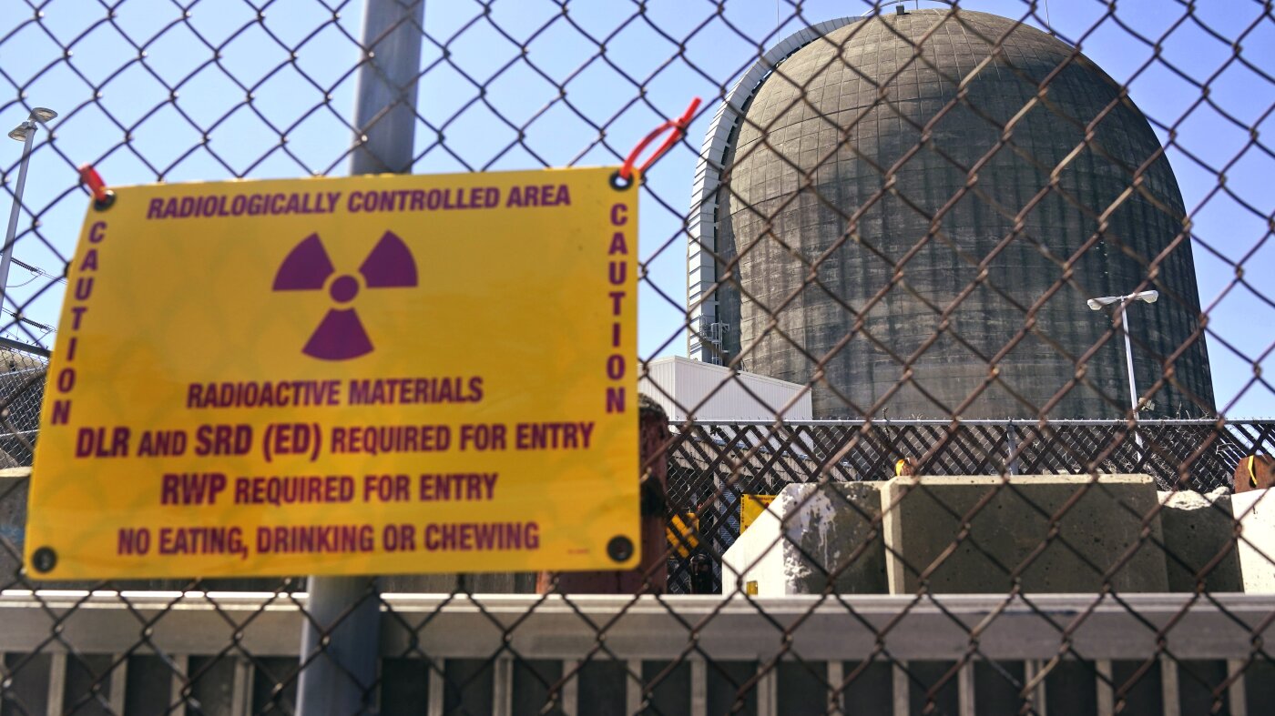 Nuclear regulator prepares to abandon decades-old radiation safety rule