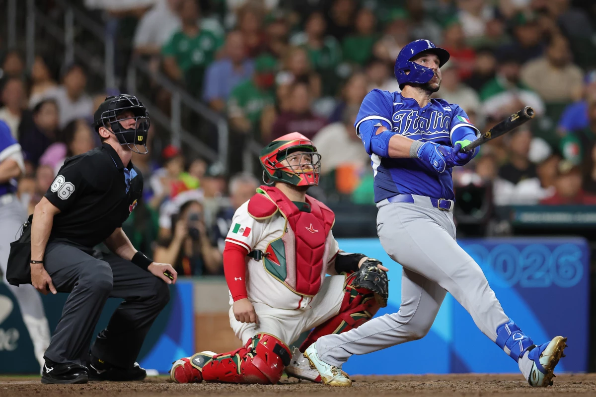 Vinnie Pasquantino of Team Italy smacks a home run against Mexico in the eighth inning during the 2026 World Baseball Classic on March 11, 2026 in Houston, Texas.
