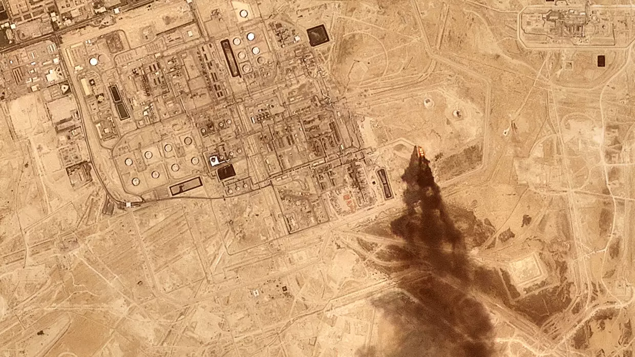 Iran resumes missile attacks as U.S. and Saudis strike Tehran-backed militias in Iraq