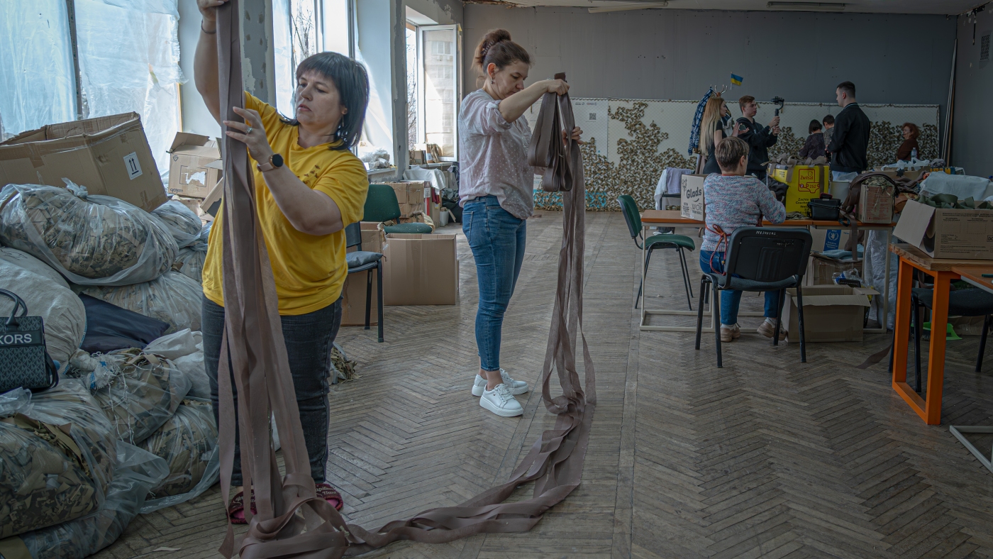 Ukraine households divided by Russian occupation hope to be reunited : NPR