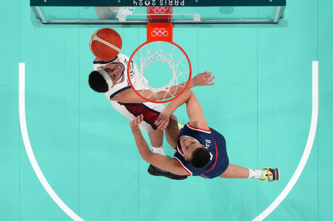 U.S. men’s basketball team beats Serbia and will play for Olympic