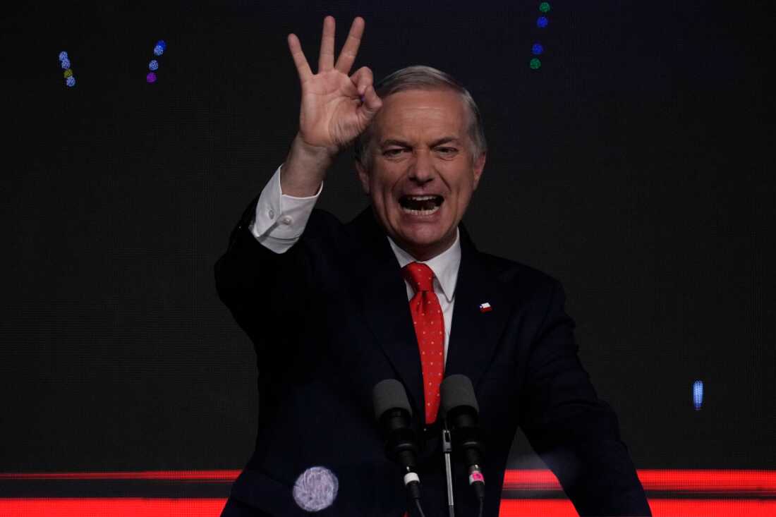 Presidential candidate Jose Antonio Kast of the Republican Party, addresses supporters after early results in the general elections in Santiago, Chile, Sunday, Nov. 16, 2025. (AP Photo/Esteban Felix)