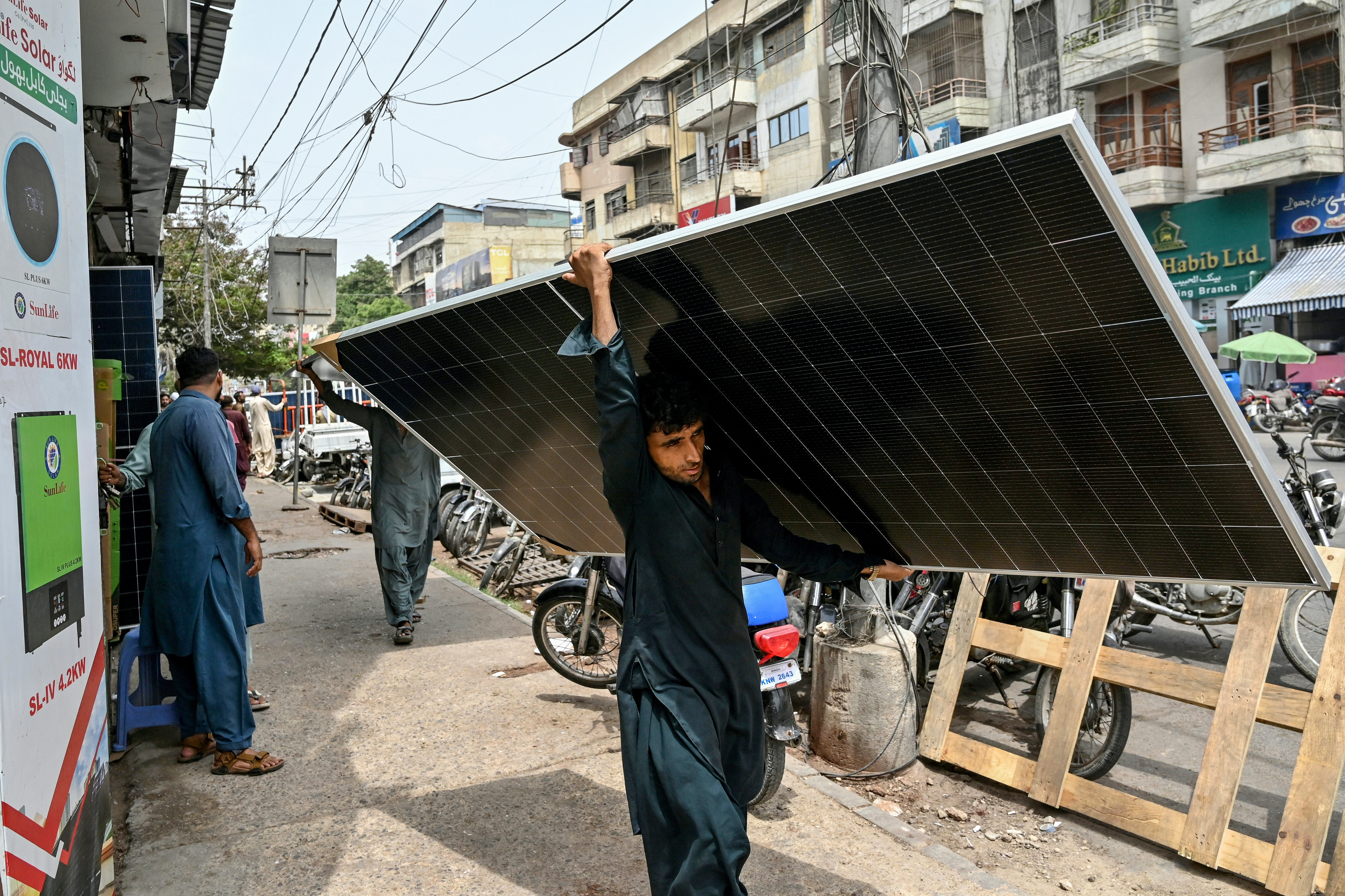 Energy experts say that because of the rapid growth of solar, Pakistan has a greater cushion against the growing energy crisis.