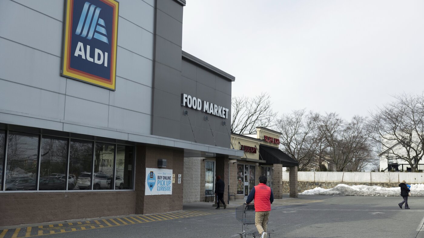 It's not shameful, it's savvy: The shoppers redefining how to save money on groceries