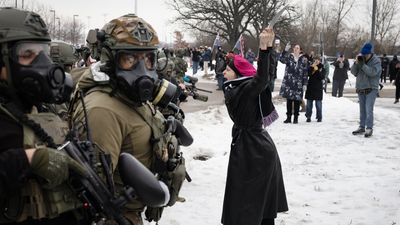 What we know one day after the killing of Renee Good by an ICE officer in Minneapolis