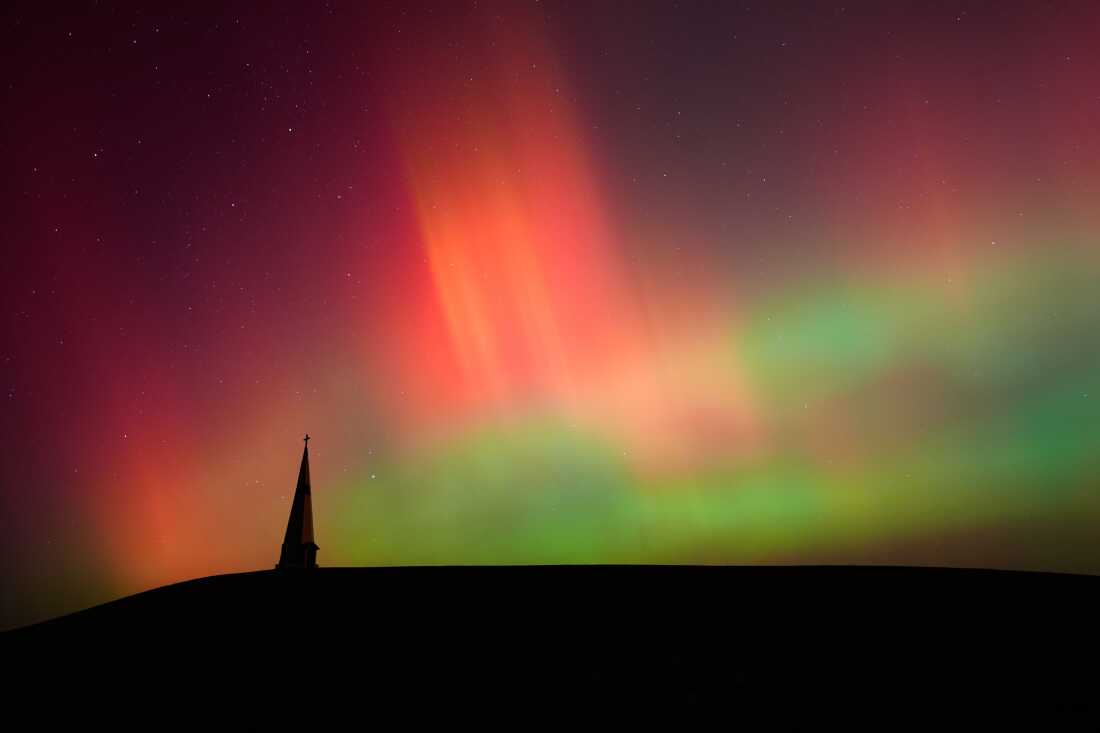 Amerika Utara Siap untuk Tontonan Cahaya Aurora Borealis