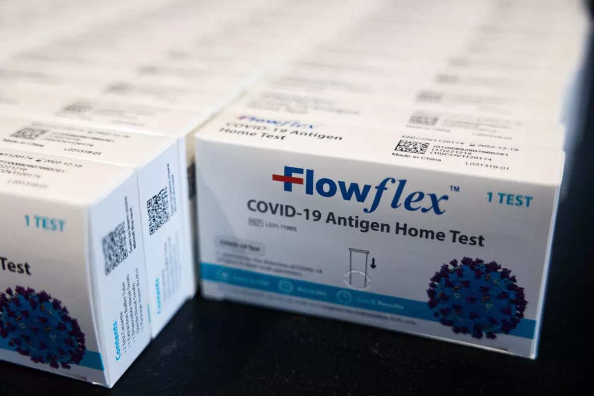 Austin doctors say that if you have a fever in addition to springtime sniffles, you might have a virus — not just allergies. It's a good idea to take a test.